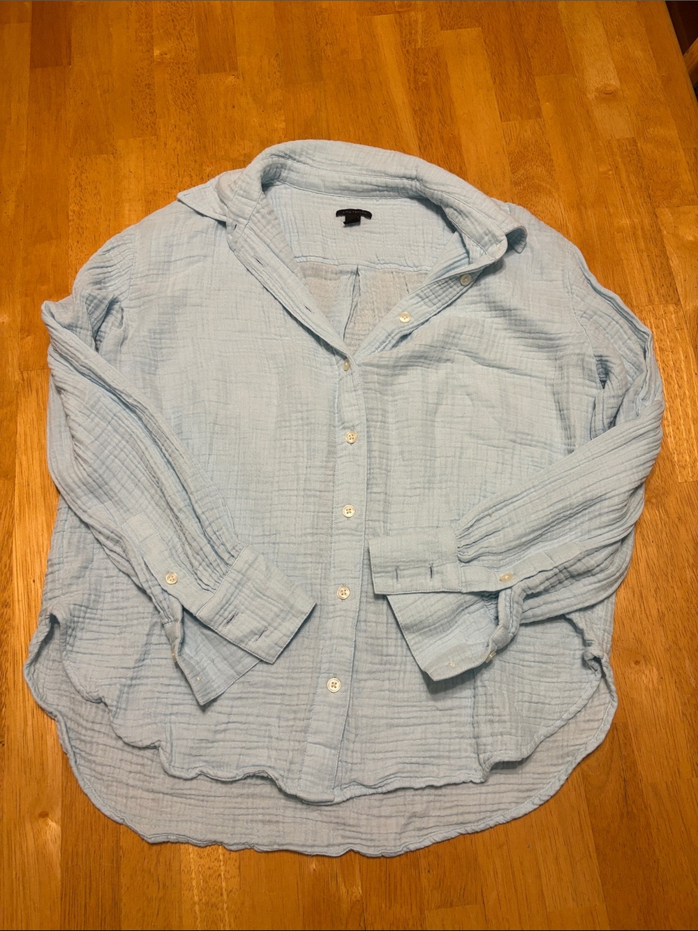 Ann Taylor Light Blue Casual Gauze Button-Down Shirt